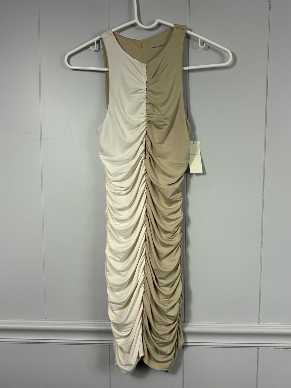 NWT Abercrombie & Fitch Bodycon Cinched Asymmetrical Ruched Midi Dress Small